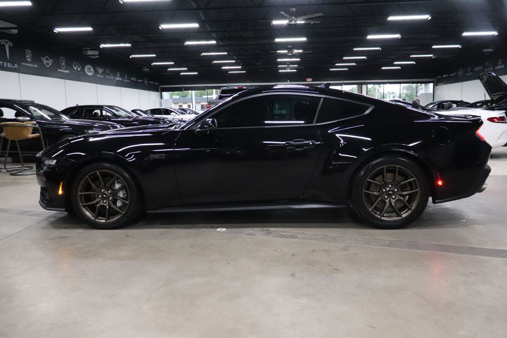 2024 Ford Mustang Image 2