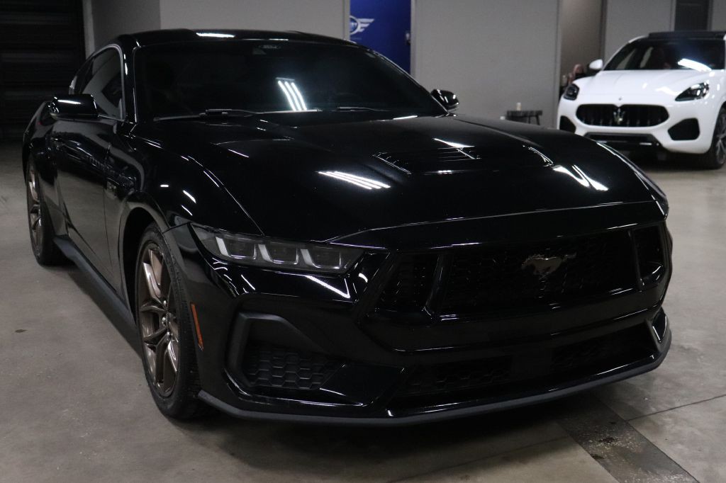 2024 Ford Mustang Image 7