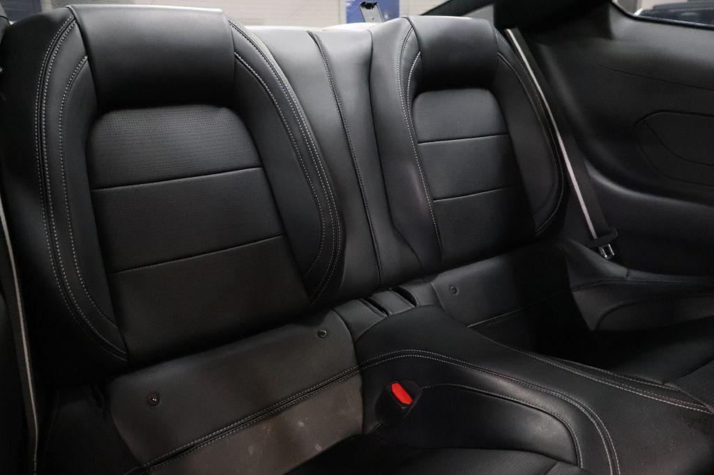 2024 Ford Mustang Image 24