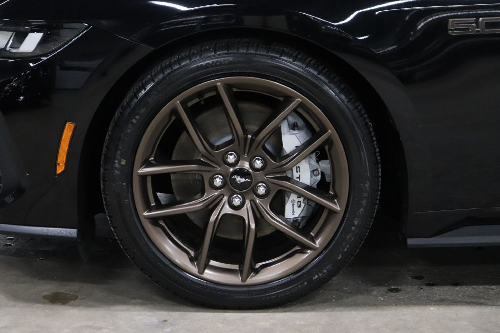 2024 Ford Mustang Image 26