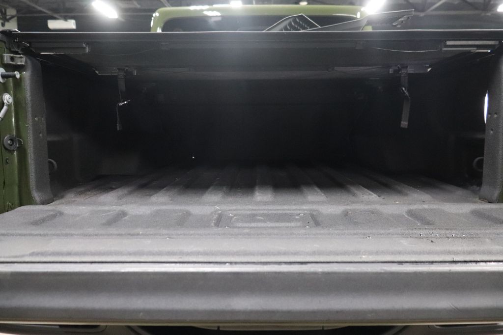 2023 Jeep Gladiator Image 19