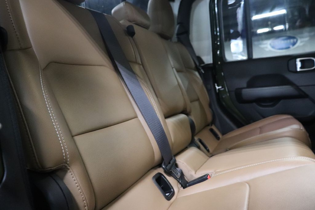 2023 Jeep Gladiator Image 24