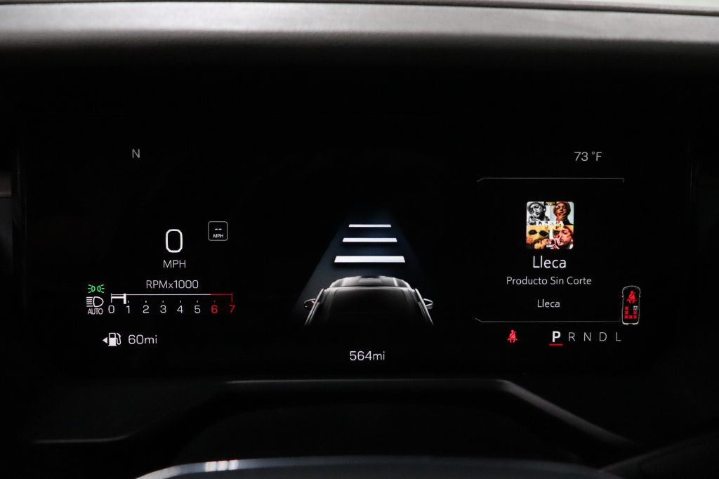 2026 GMC Acadia Image 38