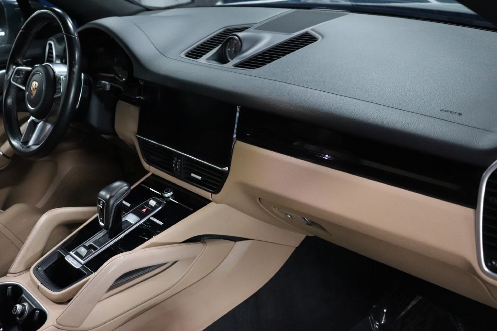 2019 Porsche Cayenne Image 23