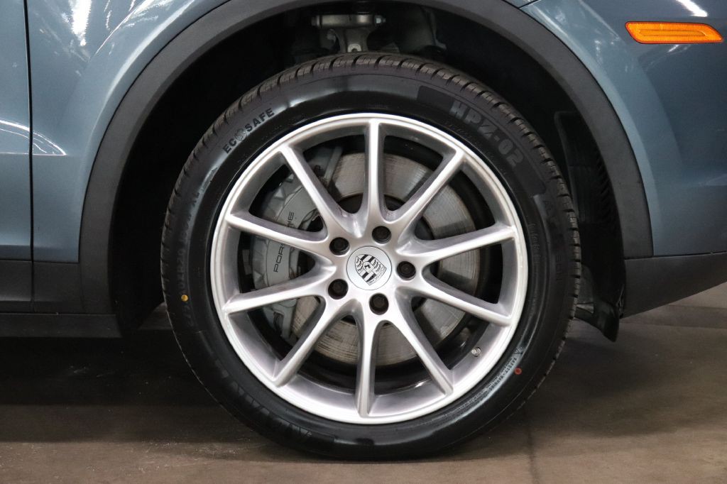 2019 Porsche Cayenne Image 29