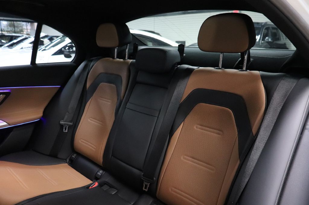 2025 Mercedes-Benz E-Class Image 17