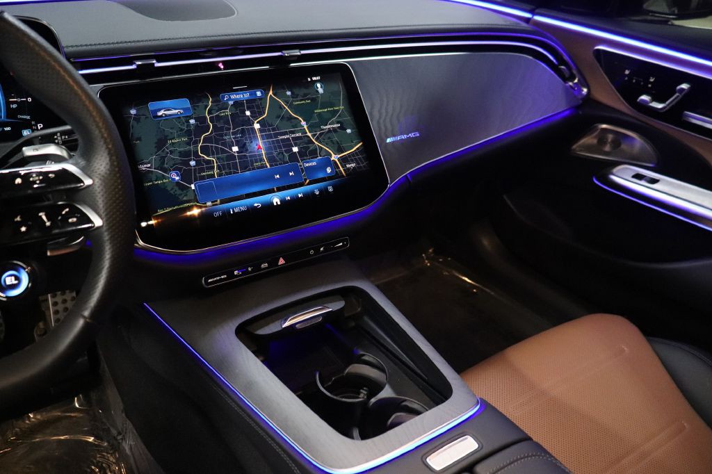 2025 Mercedes-Benz E-Class Image 31