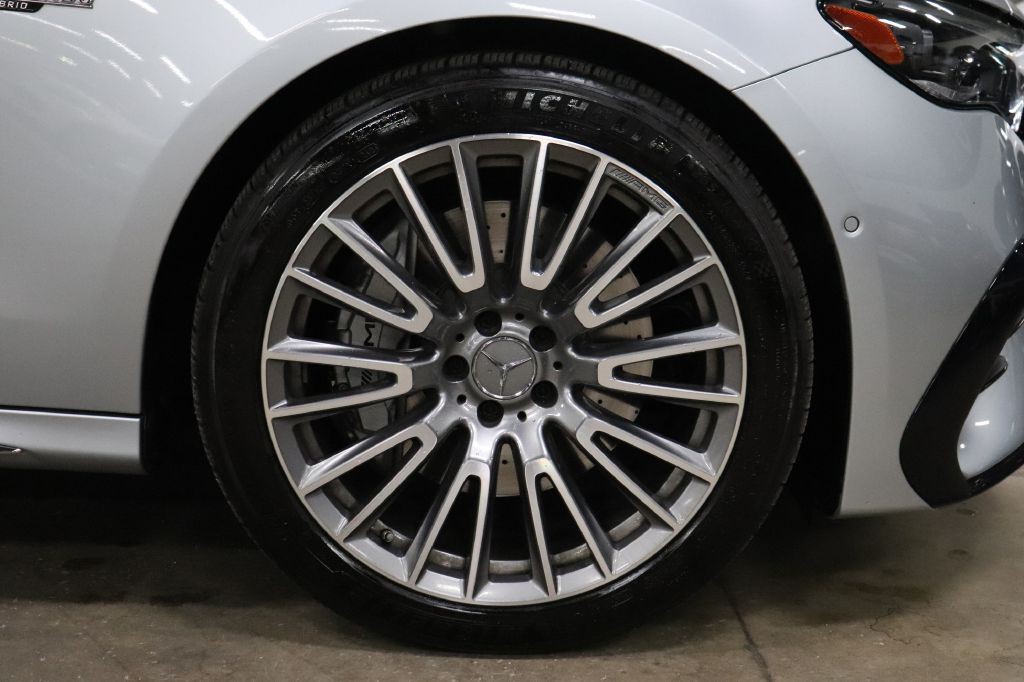 2025 Mercedes-Benz E-Class Image 40