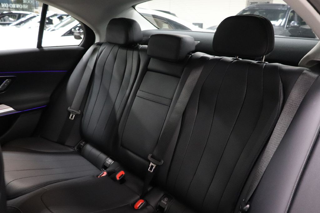 2026 Mercedes-Benz E-Class Image 16