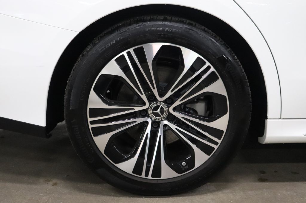 2026 Mercedes-Benz E-Class Image 38