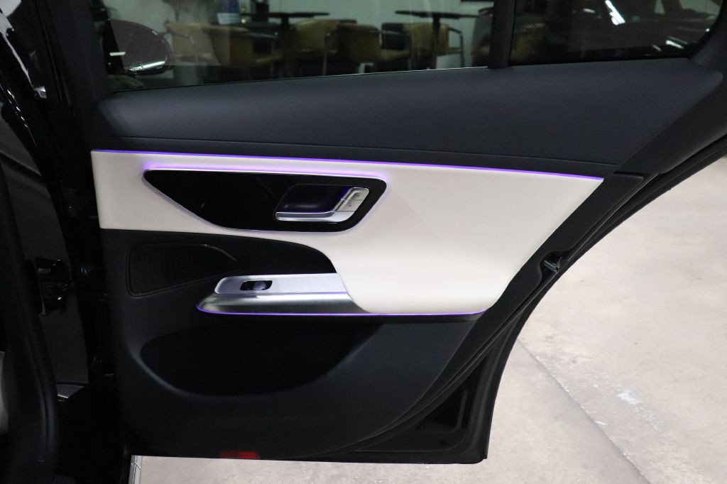 2026 Mercedes-Benz E-Class Image 19