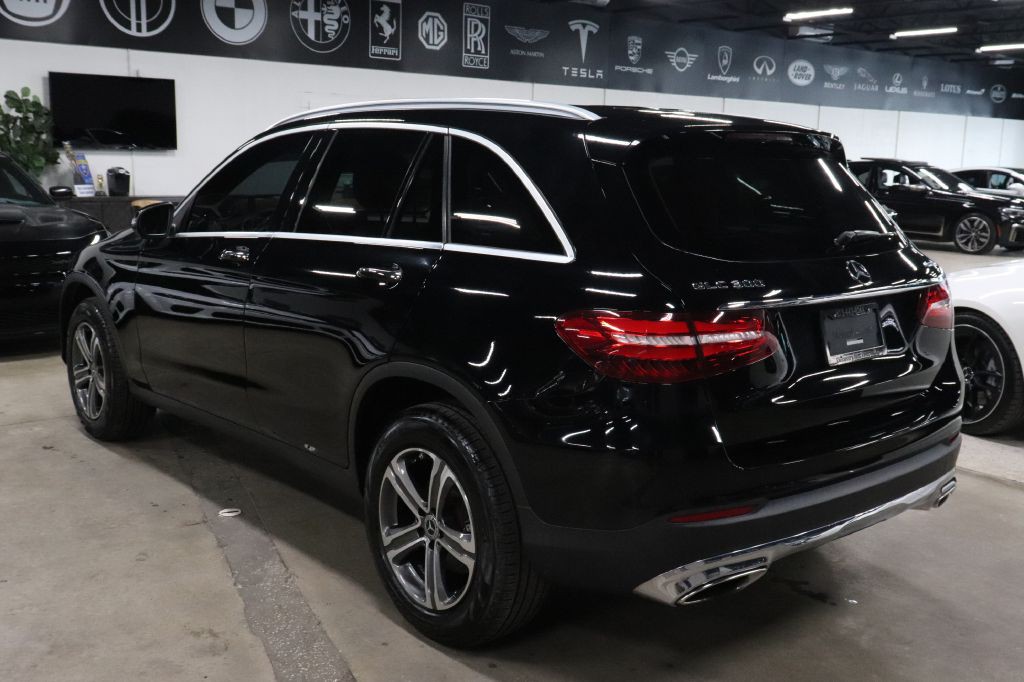 2019 Mercedes-Benz GLC-Class Image 3