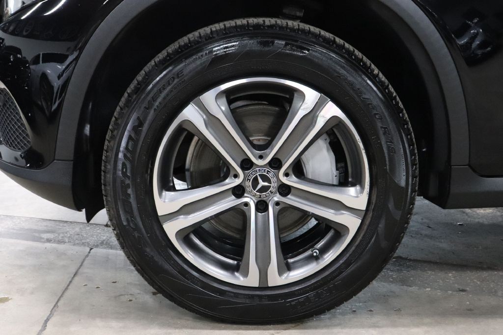 2019 Mercedes-Benz GLC-Class Image 38