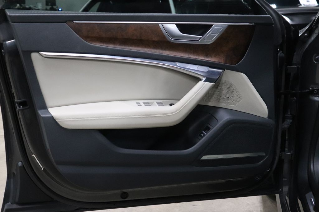 2021 Audi A7 Image 9