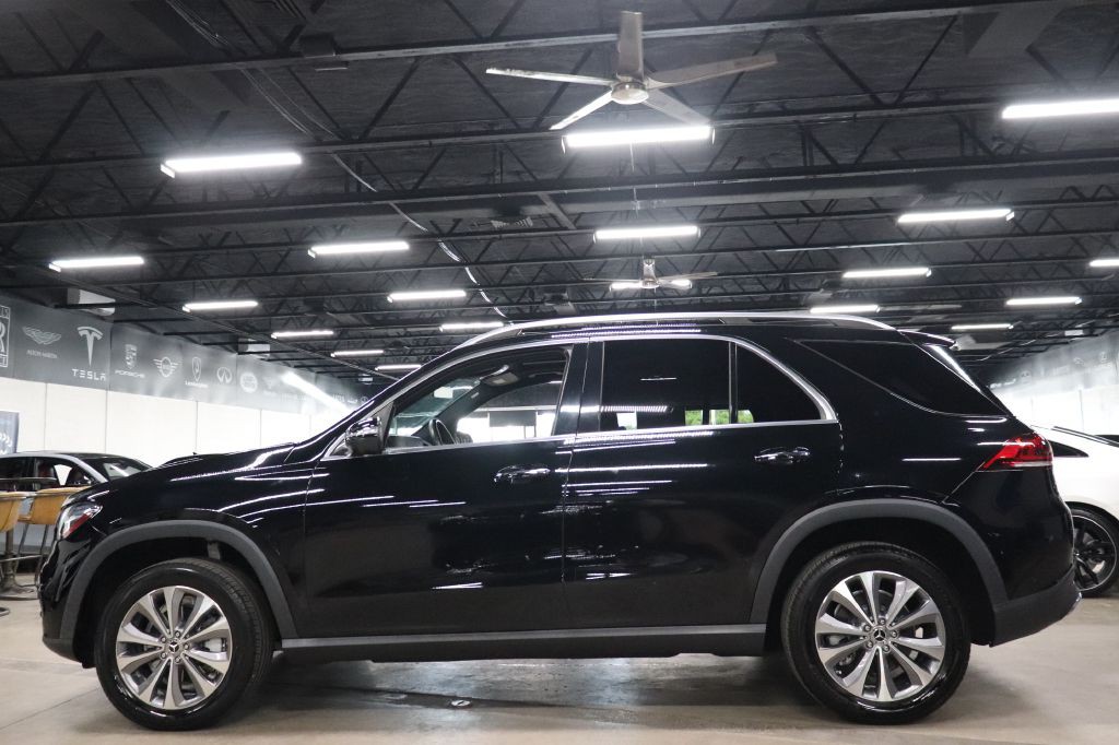 2022 Mercedes-Benz GLE-Class Image 2