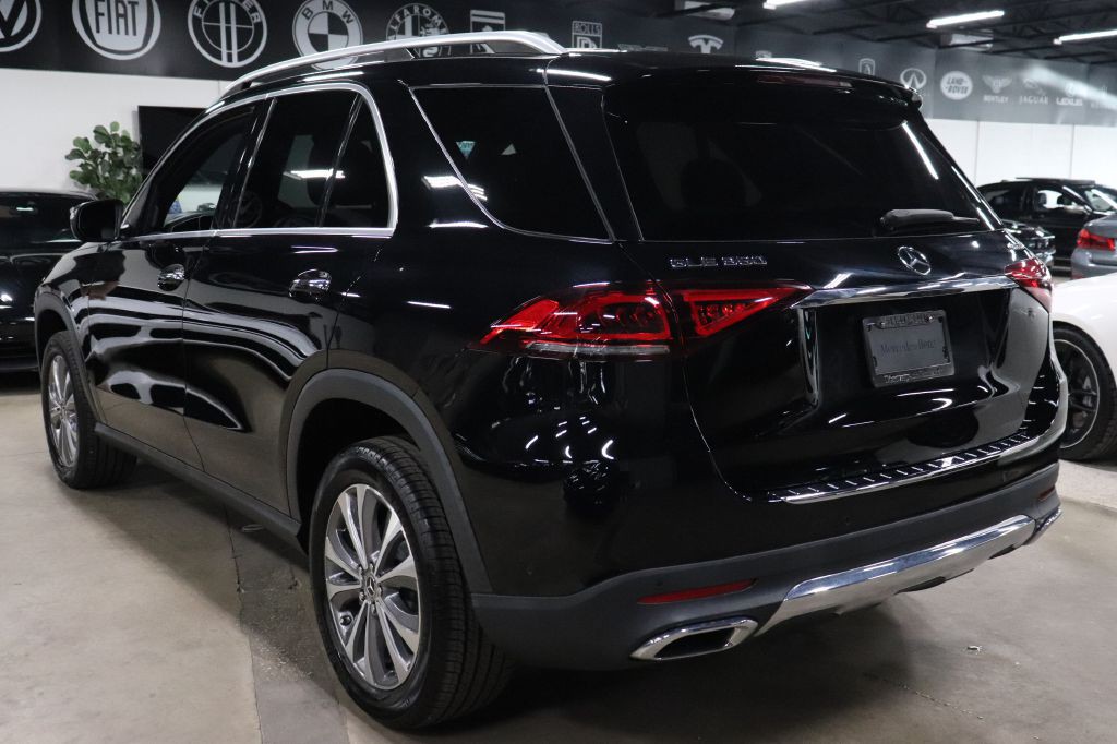 2022 Mercedes-Benz GLE-Class Image 3