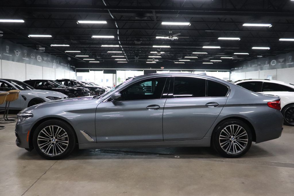2019 BMW 5 Series Image 2