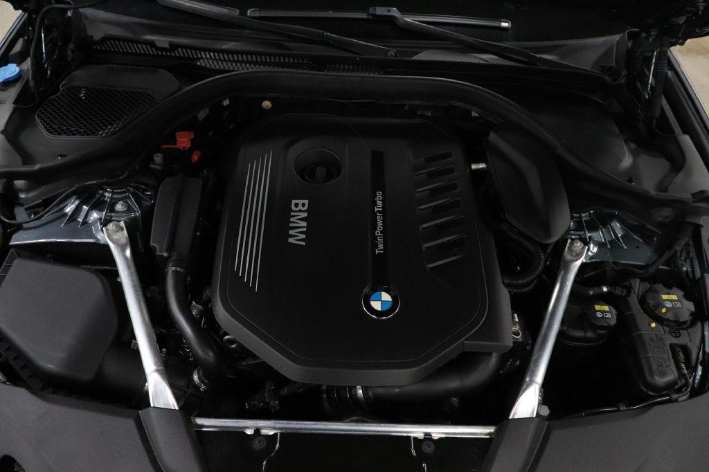 2019 BMW 5 Series Image 27