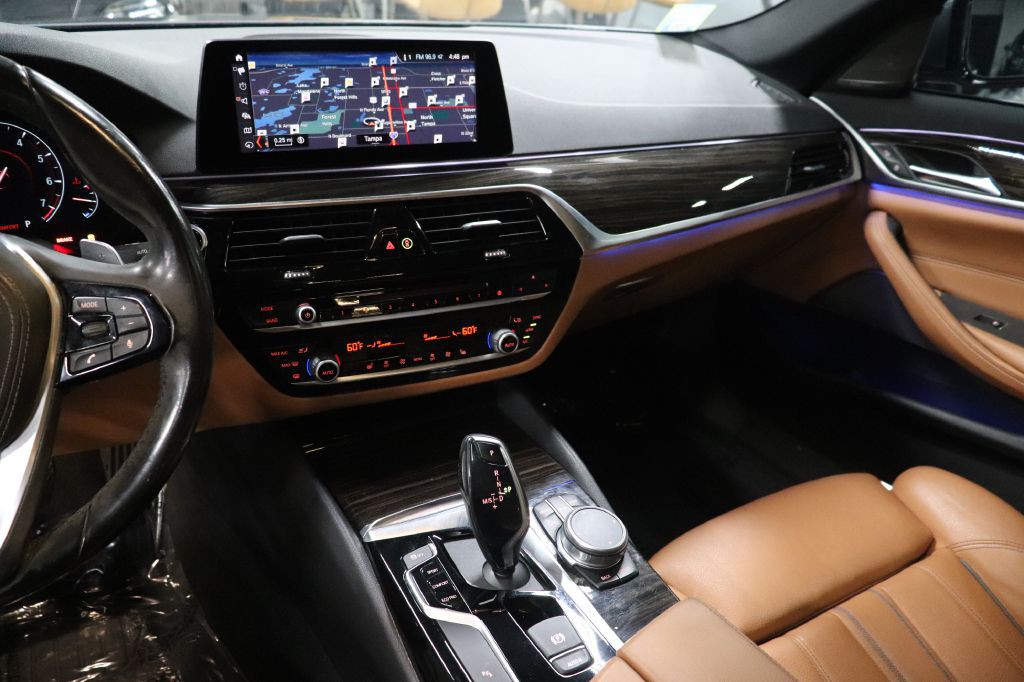 2019 BMW 5 Series Image 31