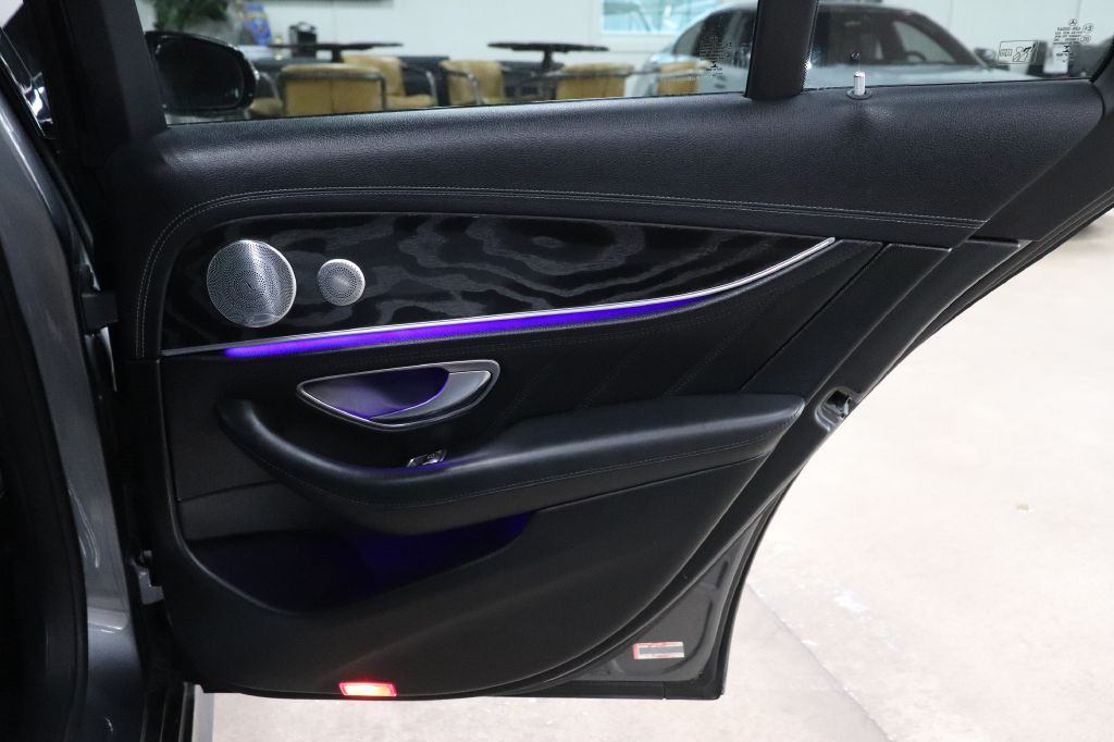 2019 Mercedes-Benz E-Class Image 18