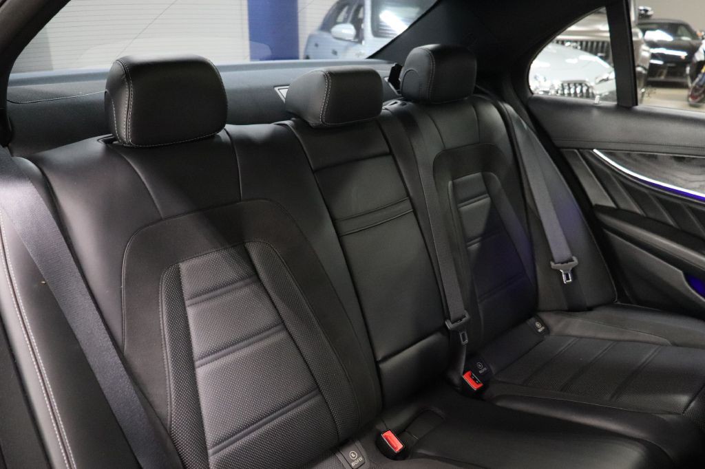 2019 Mercedes-Benz E-Class Image 20