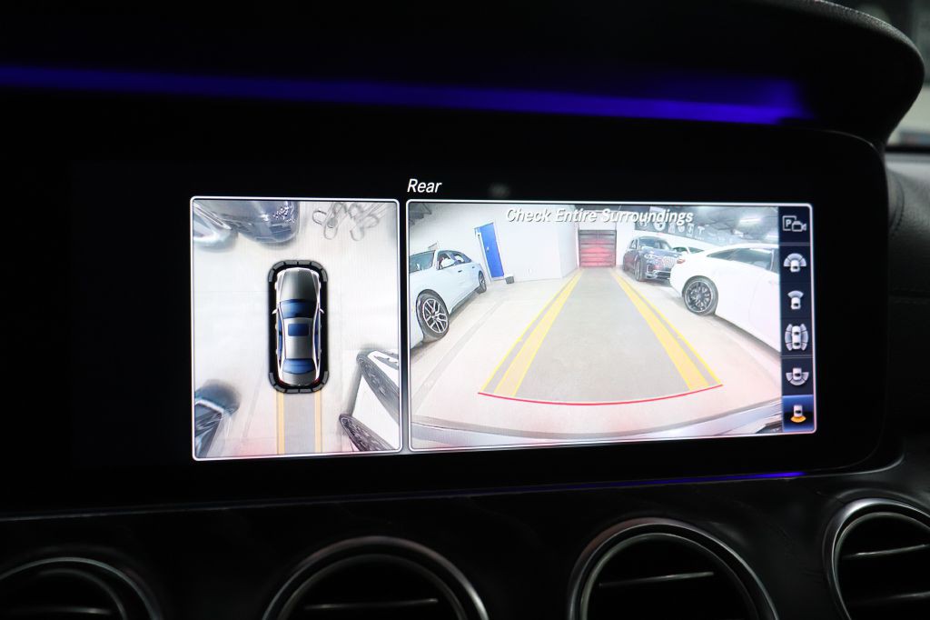 2019 Mercedes-Benz E-Class Image 35