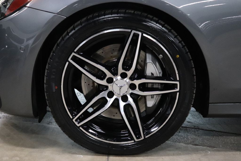 2019 Mercedes-Benz E-Class Image 38