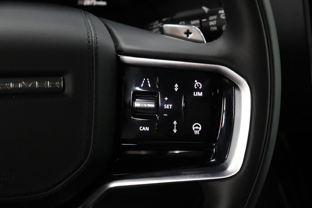 2025 Land Rover Range Rover Sport Image 30