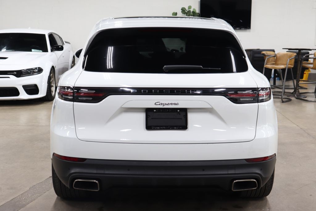 2022 Porsche Cayenne Image 4