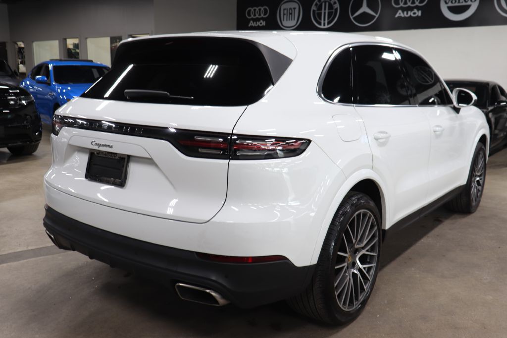 2022 Porsche Cayenne Image 5