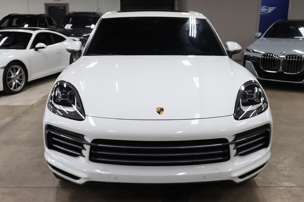 2022 Porsche Cayenne Image 8