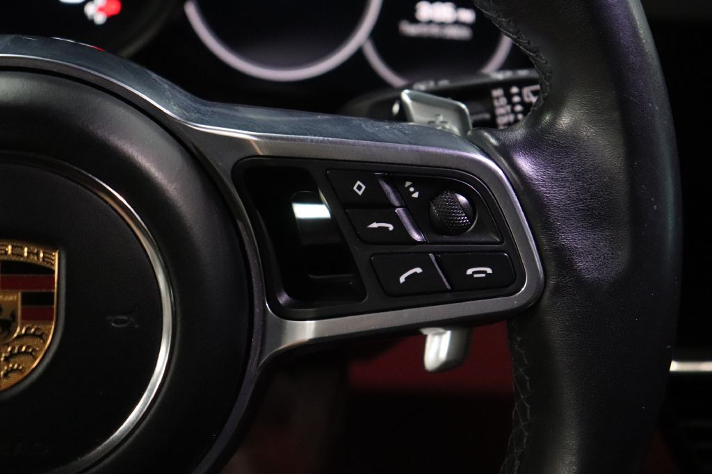 2022 Porsche Cayenne Image 30