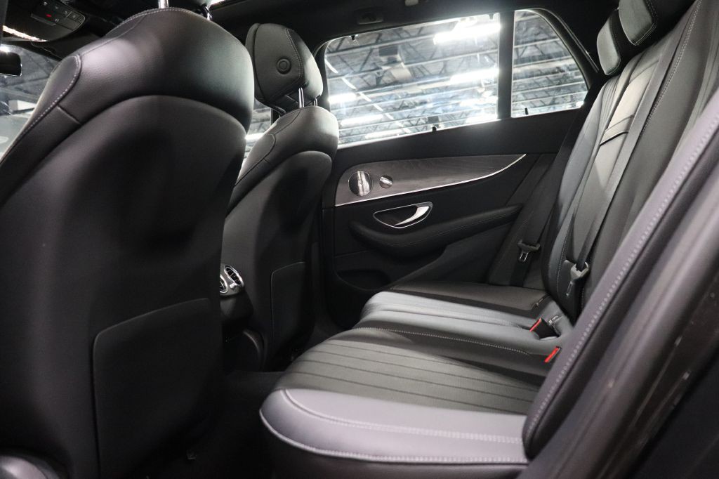 2021 Mercedes-Benz E-Class Image 21