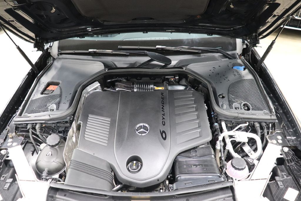 2021 Mercedes-Benz E-Class Image 33