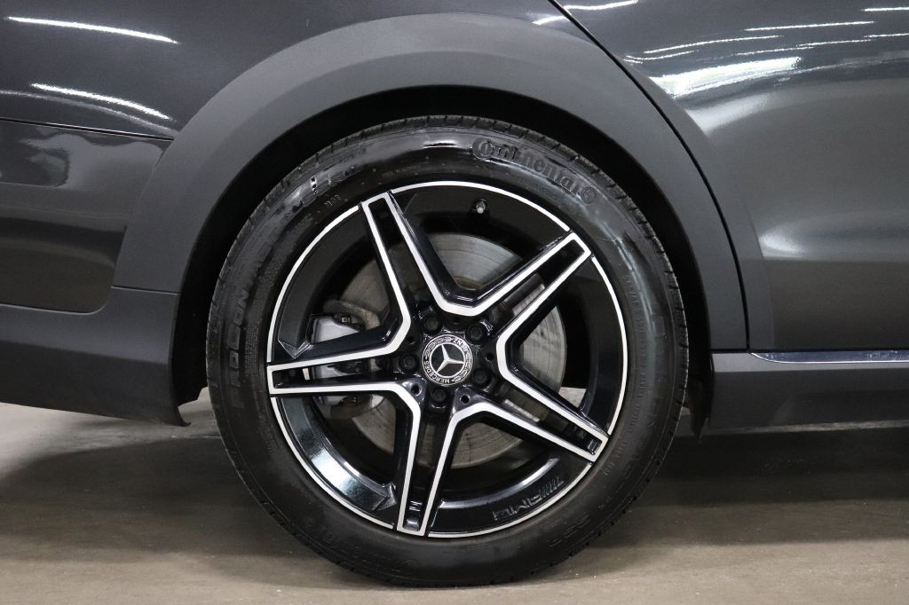 2021 Mercedes-Benz E-Class Image 36