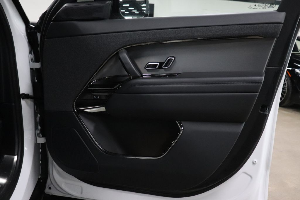 2024 Land Rover Range Rover Sport Image 23