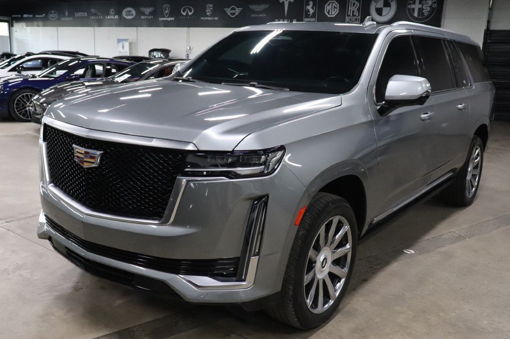 2023 Cadillac Escalade Image 1