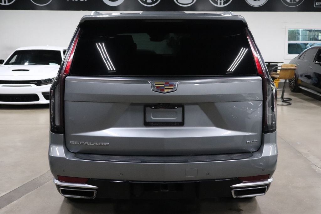 2023 Cadillac Escalade Image 4