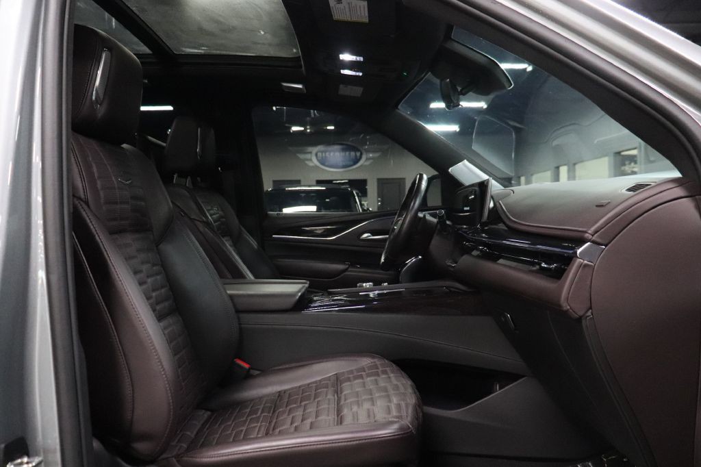 2023 Cadillac Escalade Image 25