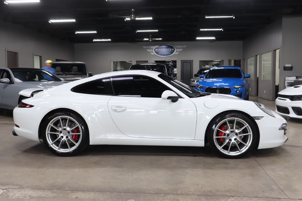 2016 Porsche 911 Image 6