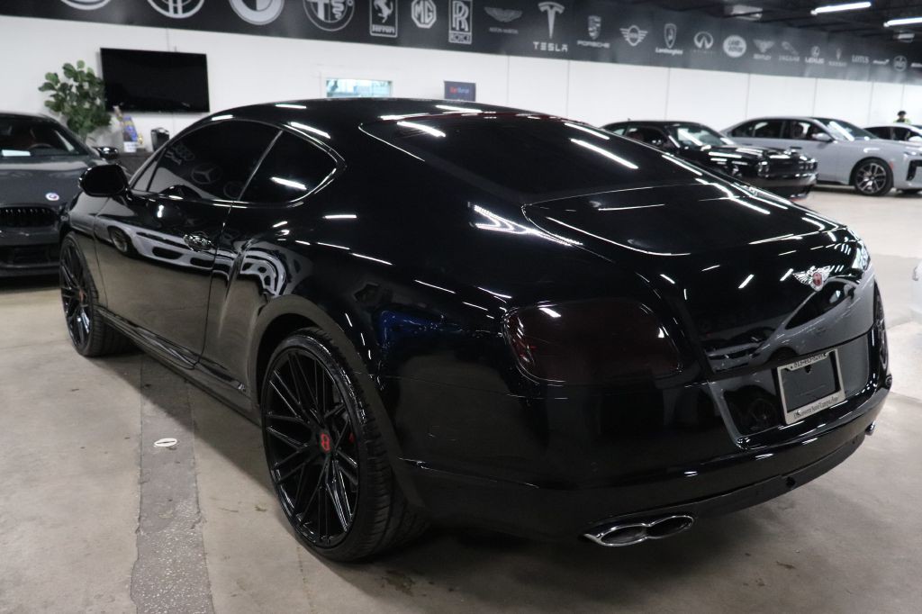 2013 Bentley Continental Image 3