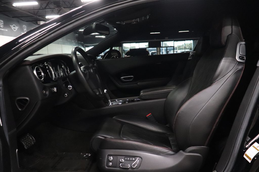 2013 Bentley Continental Image 10