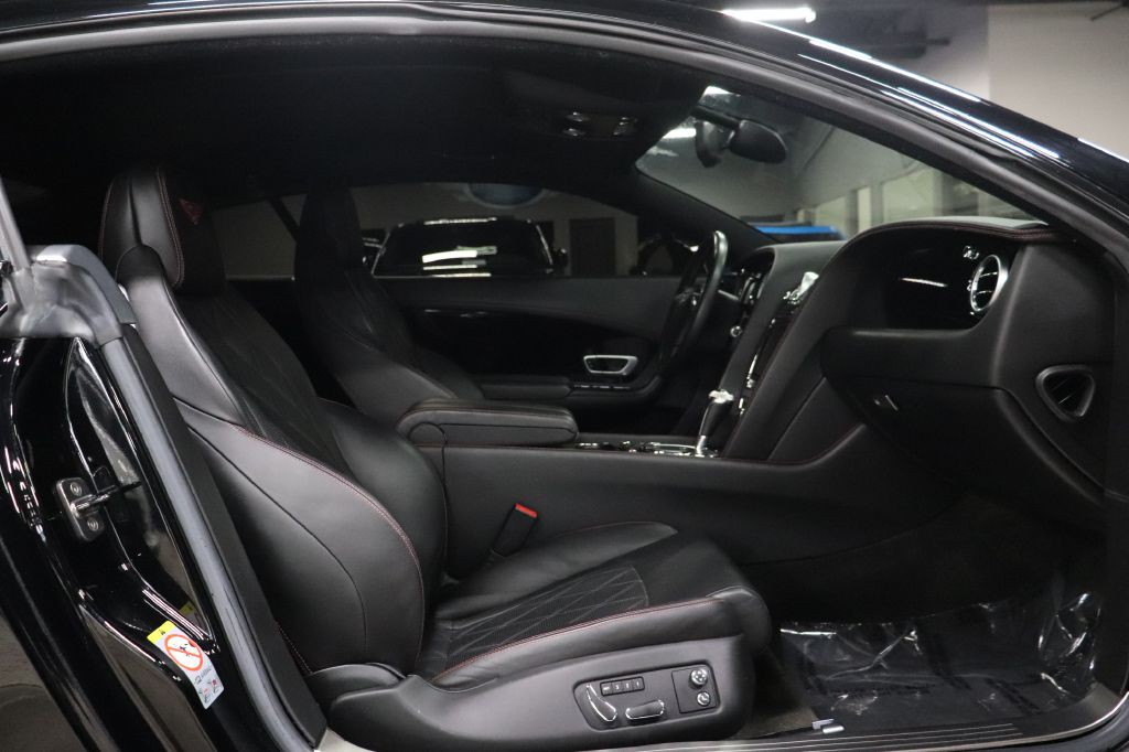 2013 Bentley Continental Image 16