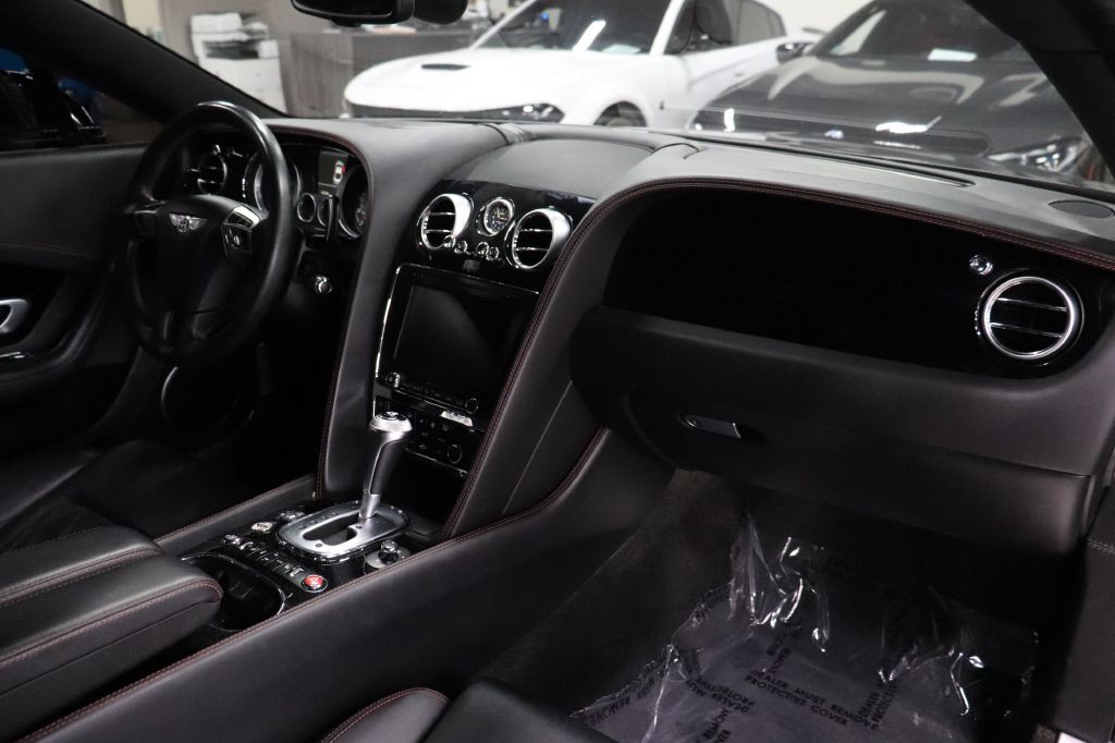2013 Bentley Continental Image 18