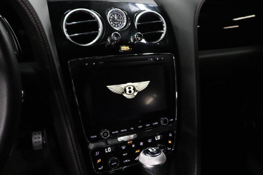 2013 Bentley Continental Image 25