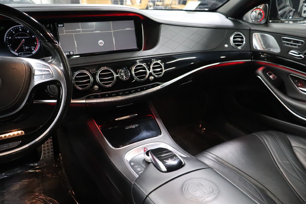 2015 Mercedes-Benz S-Class Image 32