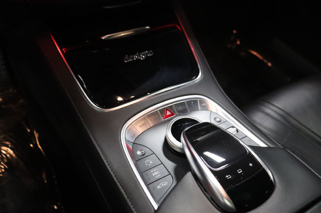 2015 Mercedes-Benz S-Class Image 33