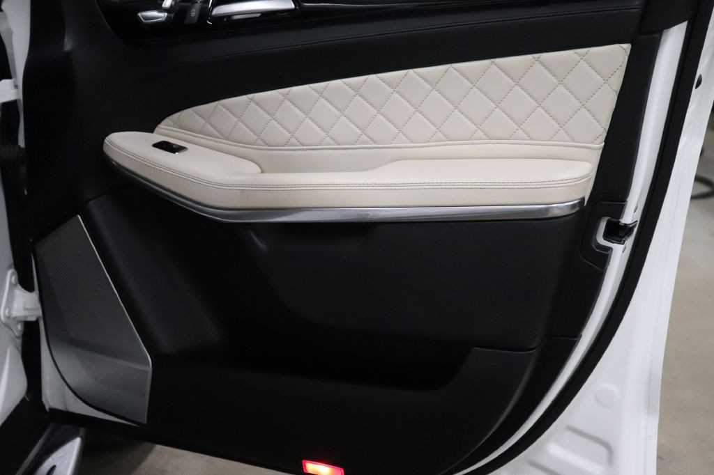 2018 Mercedes-Benz GLS-Class Image 21