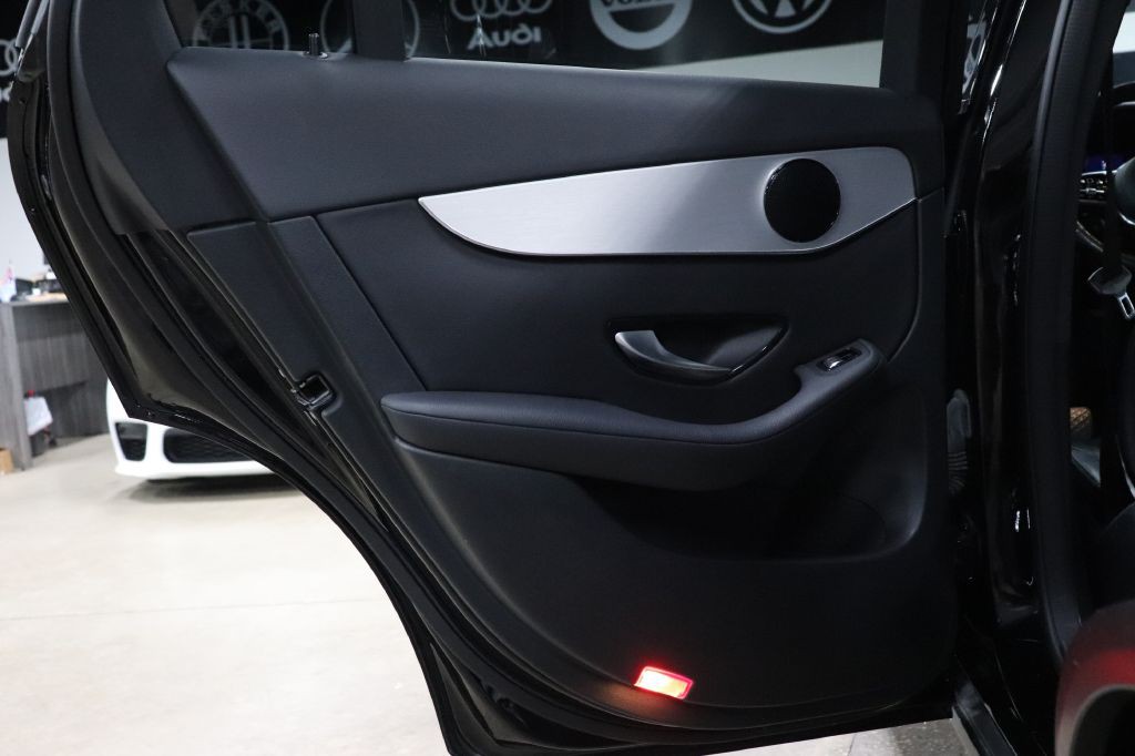 2020 Mercedes-Benz GLC-Class Image 14