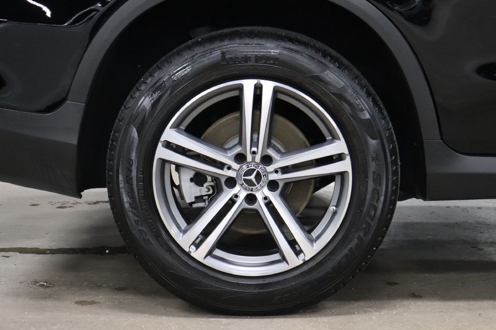 2020 Mercedes-Benz GLC-Class Image 26